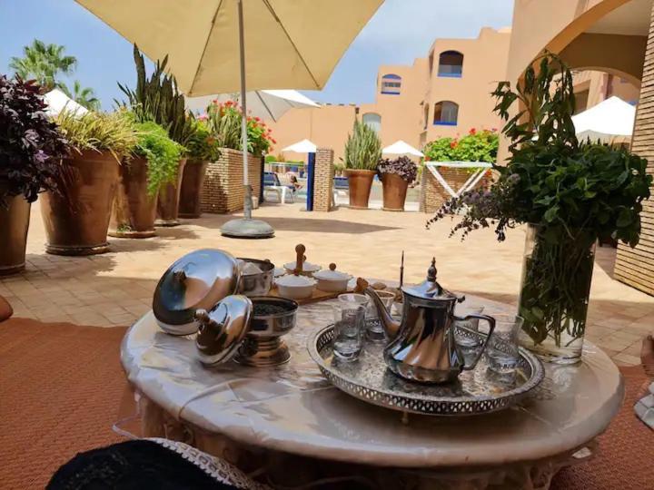 Paradis Plage Pieds Dans L'Eau - Superbe Appartement & Jaccuzi Агадир Екстериор снимка